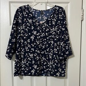 Boxy Blue and Black 3/4 Sleeve Blouse with Relaxed Fit